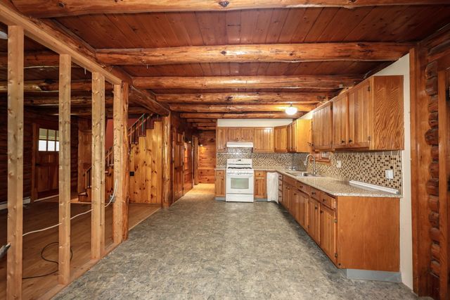 471 Salisbury Road, Franklin, NH 03235