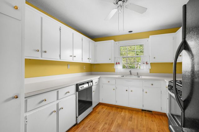 37 Miriah Drive UNIT 17A, Yarmouth Port, MA 02675