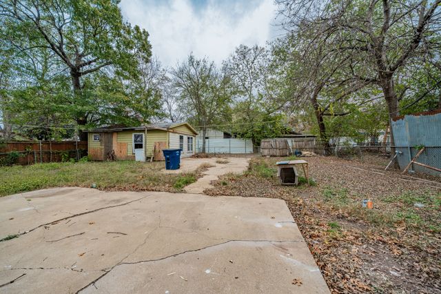 2426 Salerno Drive, Dallas, TX 75224