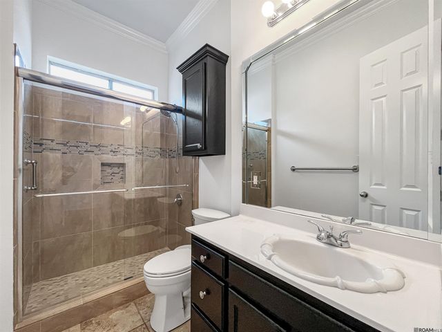 8473 Le Marie Ct, Denham Springs, LA 70706