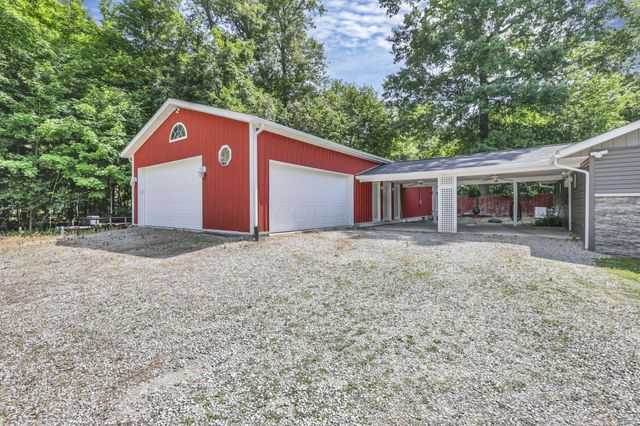 13426 Cedar Road NE, Thornville, OH 43076