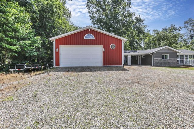 13426 Cedar Road NE, Thornville, OH 43076