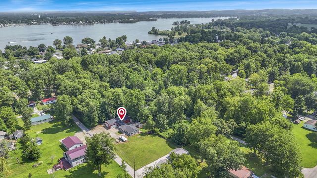 13426 Cedar Road NE, Thornville, OH 43076