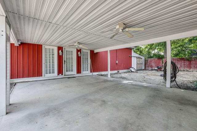 13426 Cedar Road NE, Thornville, OH 43076