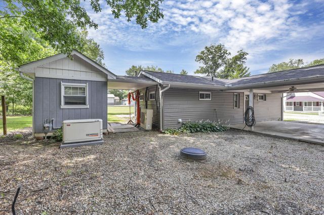 13426 Cedar Road NE, Thornville, OH 43076