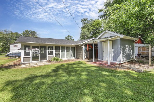 13426 Cedar Road NE, Thornville, OH 43076