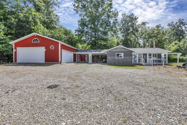 13426 Cedar Road NE, Thornville, OH 43076