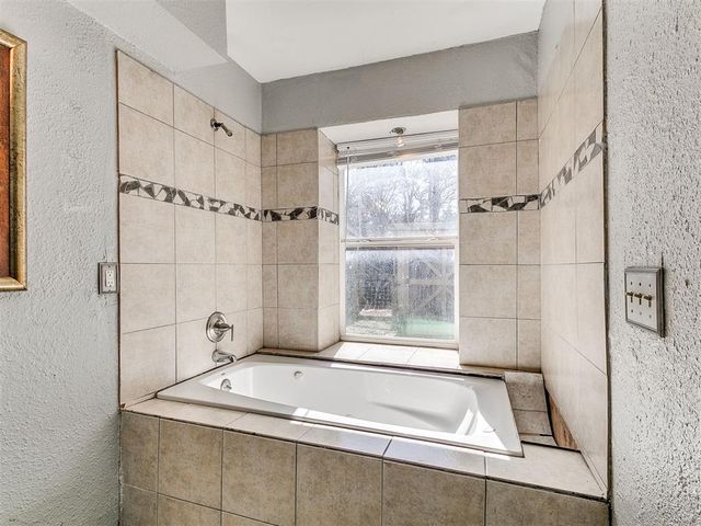 14520 Turkey Hills Road, Newalla, OK 74857