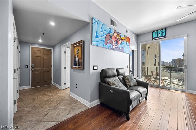 150 Las Vegas Boulevard 914, Las Vegas, NV 89101