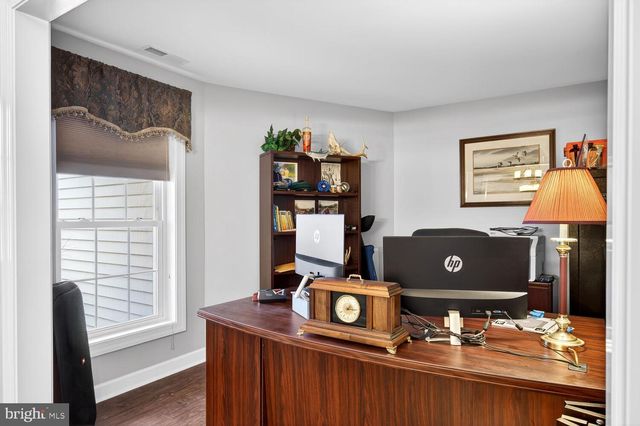 5211 HERON RD, Cambridge, MD 21613