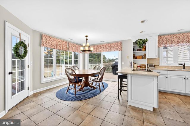 5211 HERON RD, Cambridge, MD 21613