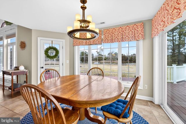 5211 HERON RD, Cambridge, MD 21613