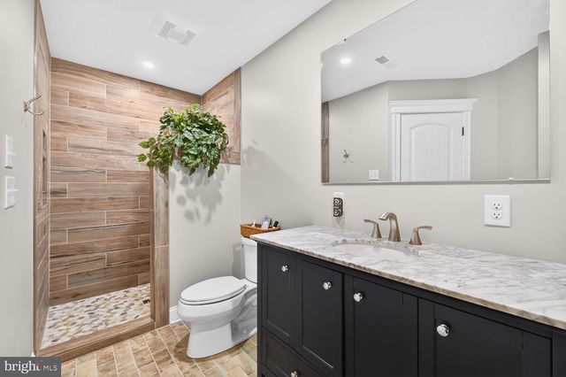 5211 HERON RD, Cambridge, MD 21613