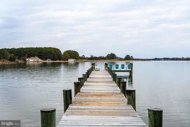 5211 HERON RD, Cambridge, MD 21613