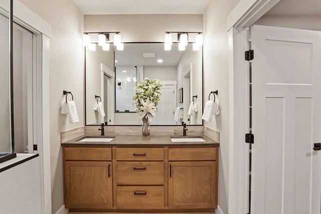 18199 N Morton Ct, Colbert, WA 99005