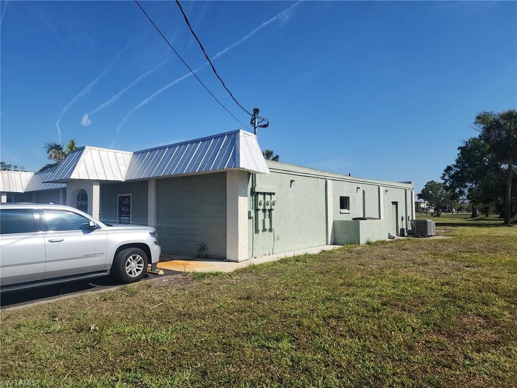 401 E Olympia AVE # 2, PUNTA GORDA, FL 33950 — photo 3