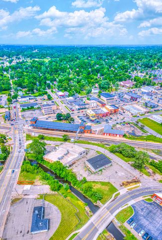 409 Hupp Avenue, Jackson, MI 49201