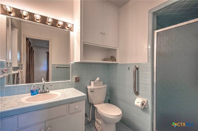 1810 N Beal Street, Belton, TX 76513