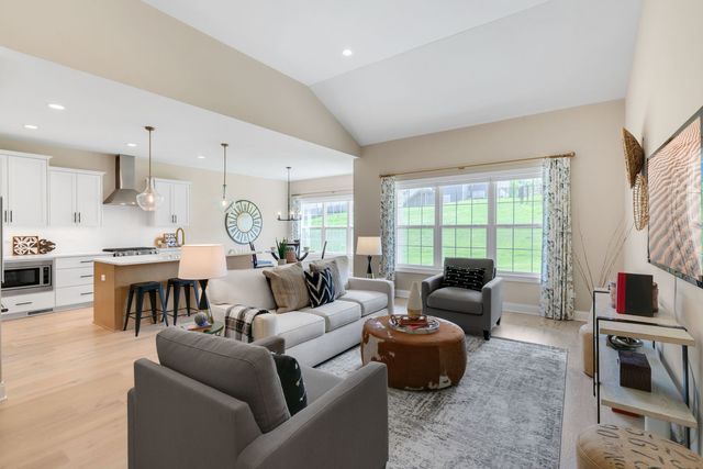 12215 Copper Ridge Drive 13, Lemont, IL 60439