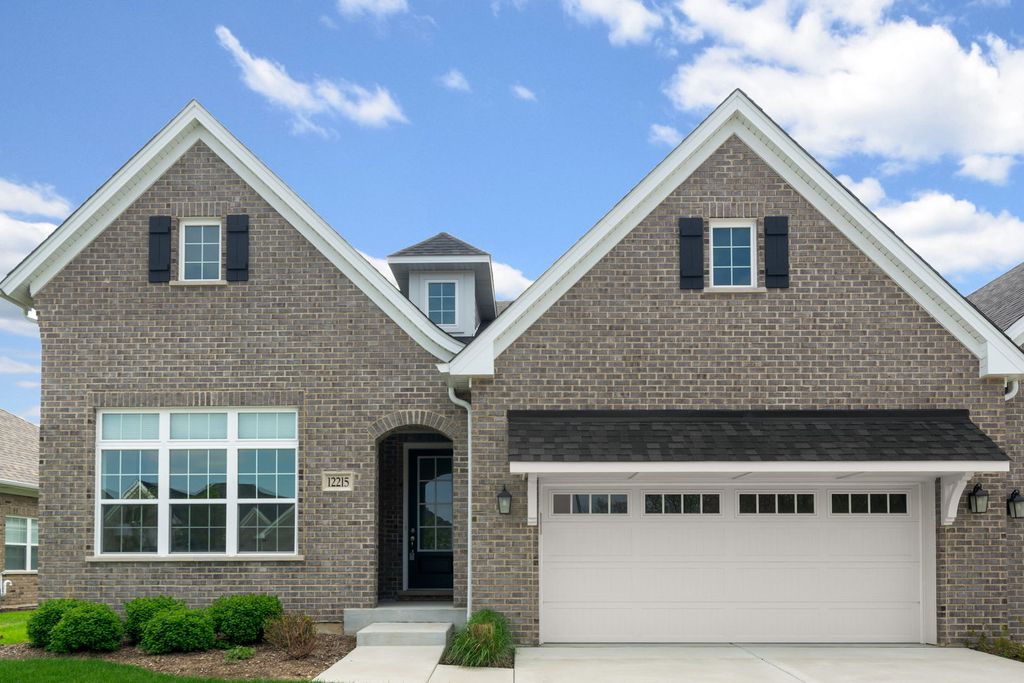 12215 Copper Ridge Drive 13, Lemont, IL 60439