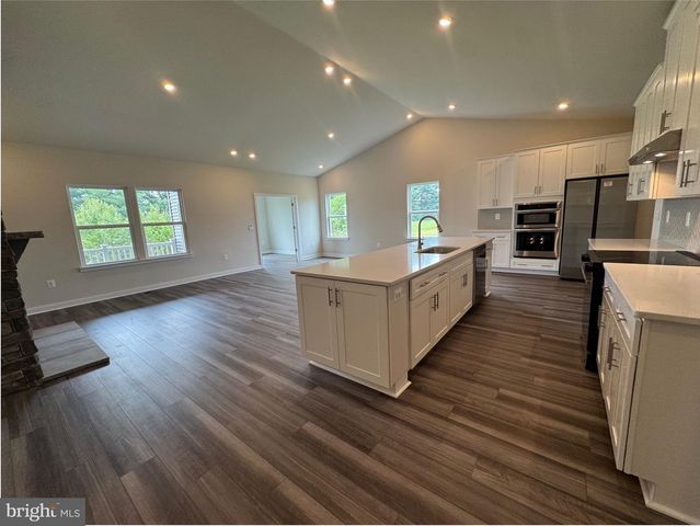 3016 BOWENS RUN RD, Bealeton, VA 22712
