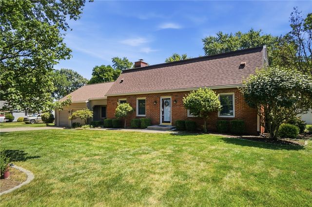 2221 Fiesta Drive, Troy, OH 45373
