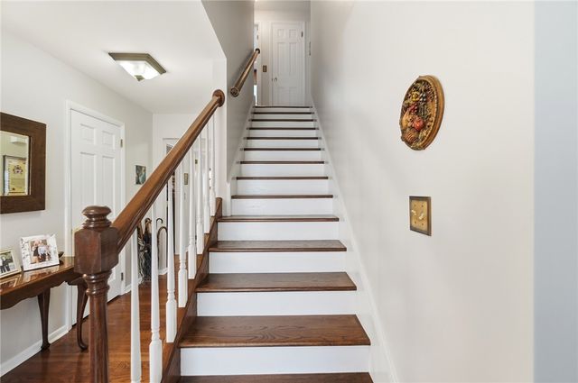 2221 Fiesta Drive, Troy, OH 45373