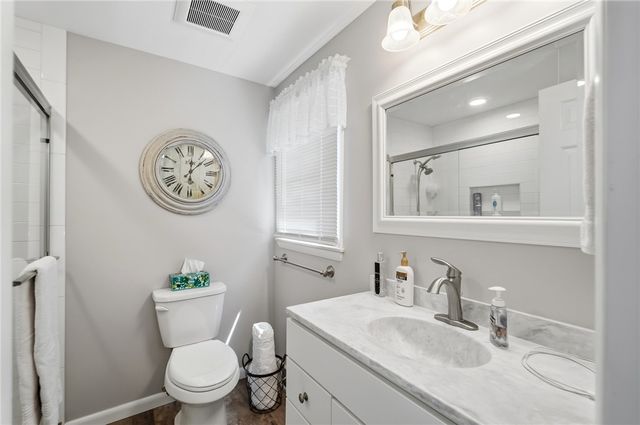 2221 Fiesta Drive, Troy, OH 45373