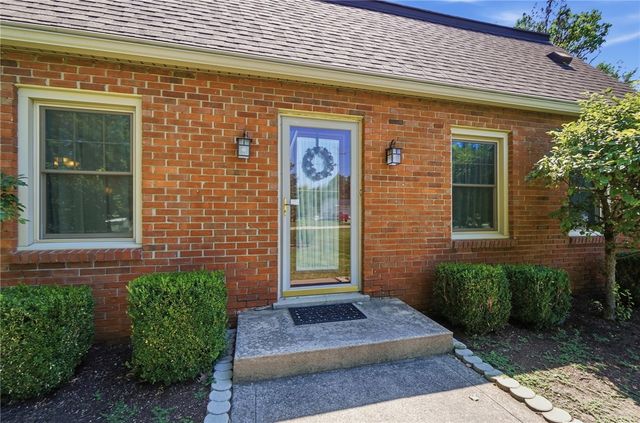 2221 Fiesta Drive, Troy, OH 45373