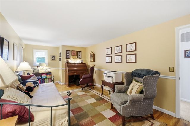 2221 Fiesta Drive, Troy, OH 45373