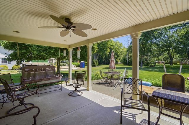 2221 Fiesta Drive, Troy, OH 45373