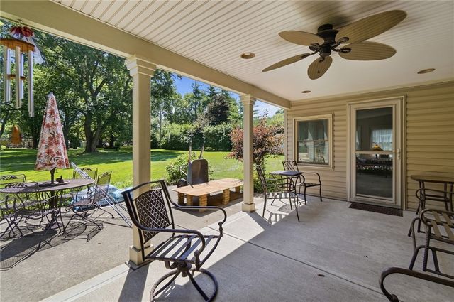2221 Fiesta Drive, Troy, OH 45373