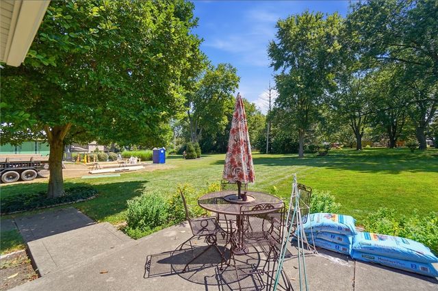2221 Fiesta Drive, Troy, OH 45373