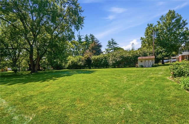 2221 Fiesta Drive, Troy, OH 45373
