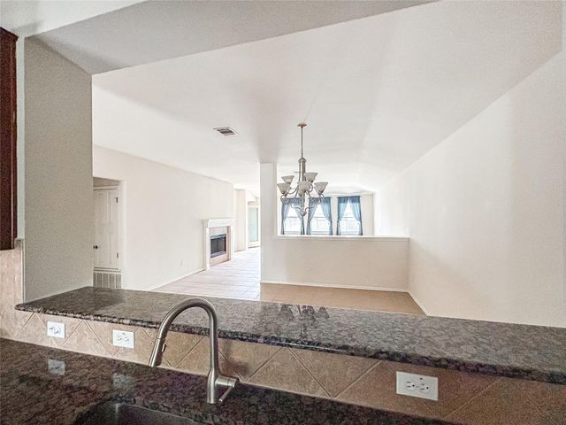 7810 Squirrel Hollow DR, Georgetown, TX 78628