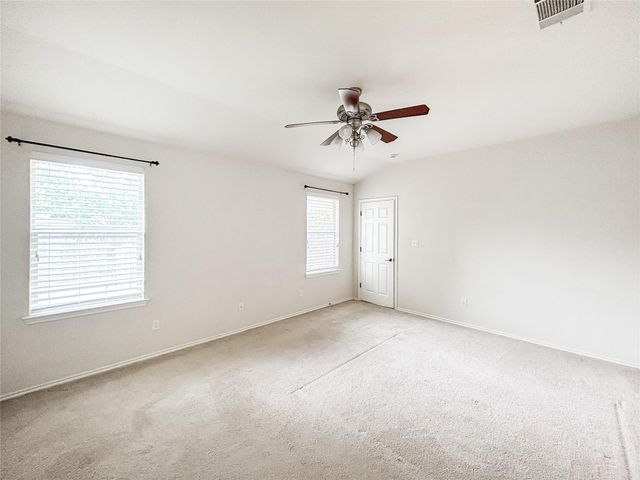 7810 Squirrel Hollow DR, Georgetown, TX 78628