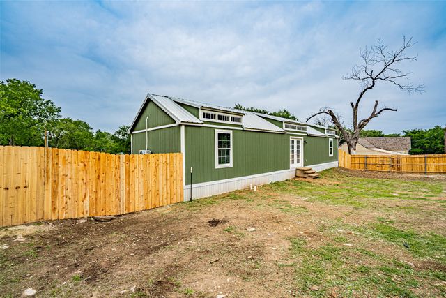 329 Vine Street, Dublin, TX 76446