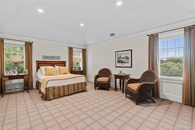 42 Jessup Lane, Westhampton Beach, NY 11978