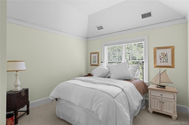 42 Jessup Lane, Westhampton Beach, NY 11978