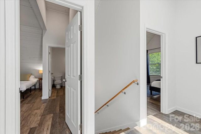 109 Portmanvilla Road, Black Mountain, NC 28711