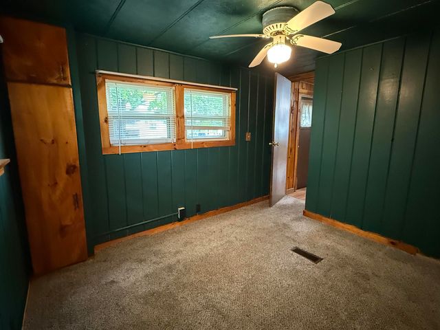 9 Village Drive, Brattleboro, VT 05301