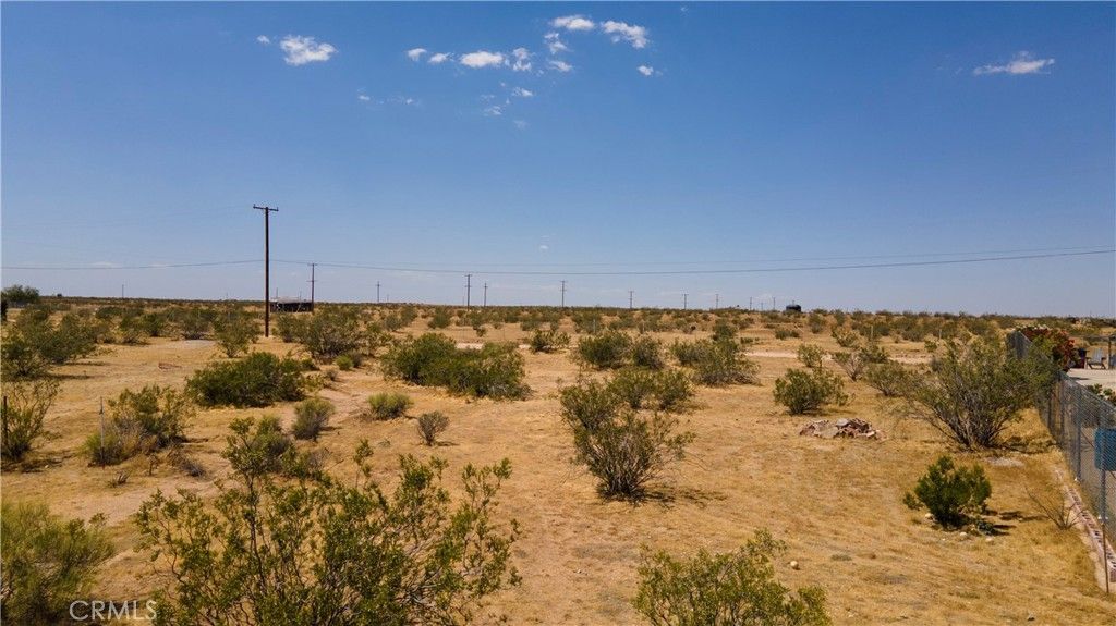Image 4 of property listing at 0 Avenue F-14, Lancaster, CA 93535