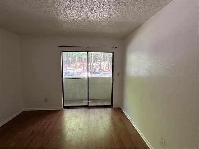 913 Seasons Parkway, Norcross, GA 30093