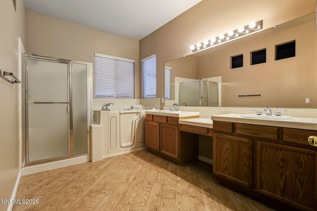 10625 Blue Moon Court, Reno, NV 89521