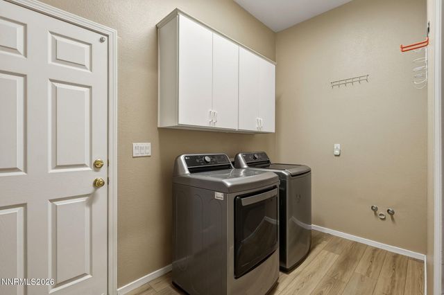 10625 Blue Moon Court, Reno, NV 89521