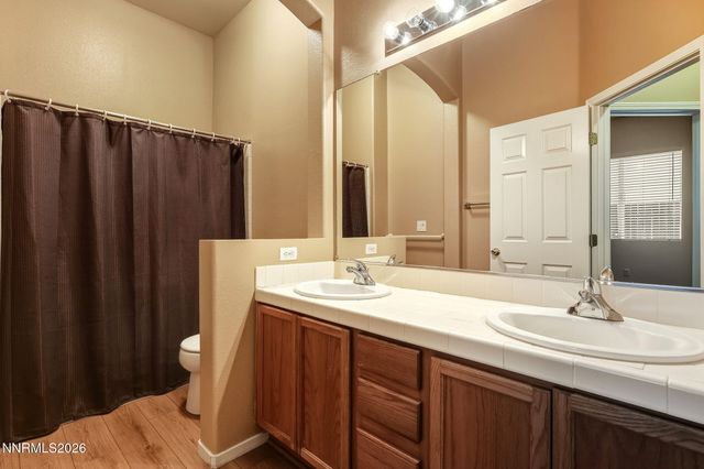 10625 Blue Moon Court, Reno, NV 89521