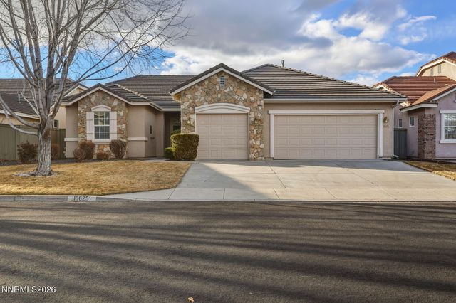 10625 Blue Moon Court, Reno, NV 89521