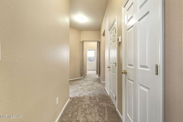 10625 Blue Moon Court, Reno, NV 89521