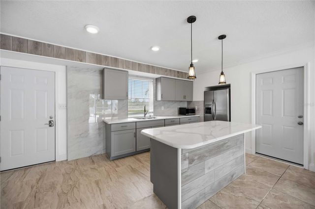 9494 ROSEBUD CIRCLE, Port Charlotte, FL 33981