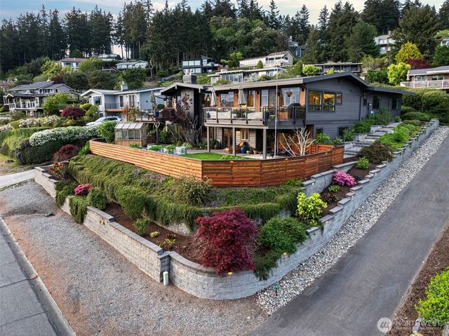 31 Pt. Fosdick Dr. NW, Gig Harbor, WA 98335